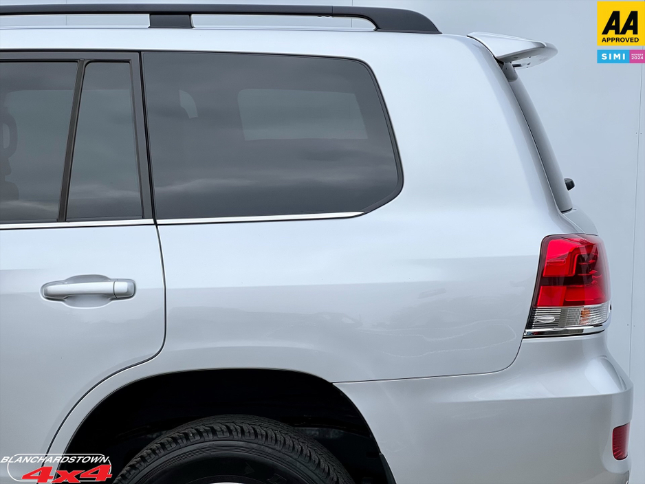 2022 Toyota Landcruiser 4.5L Diesel For Sale Images