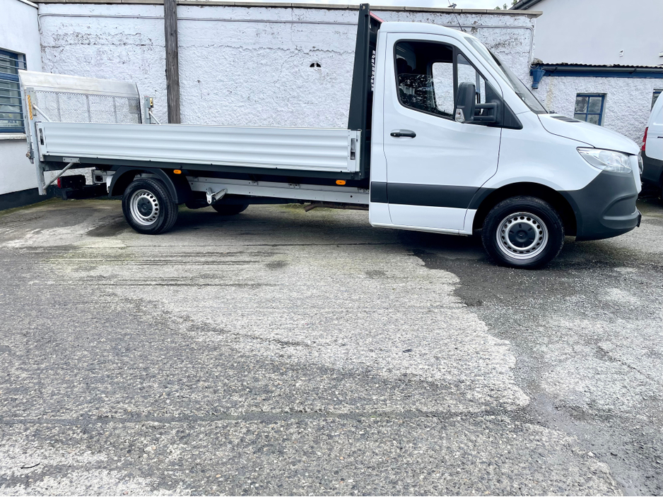 2022 Mercedes-Benz Sprinter 2L Diesel For Sale Images