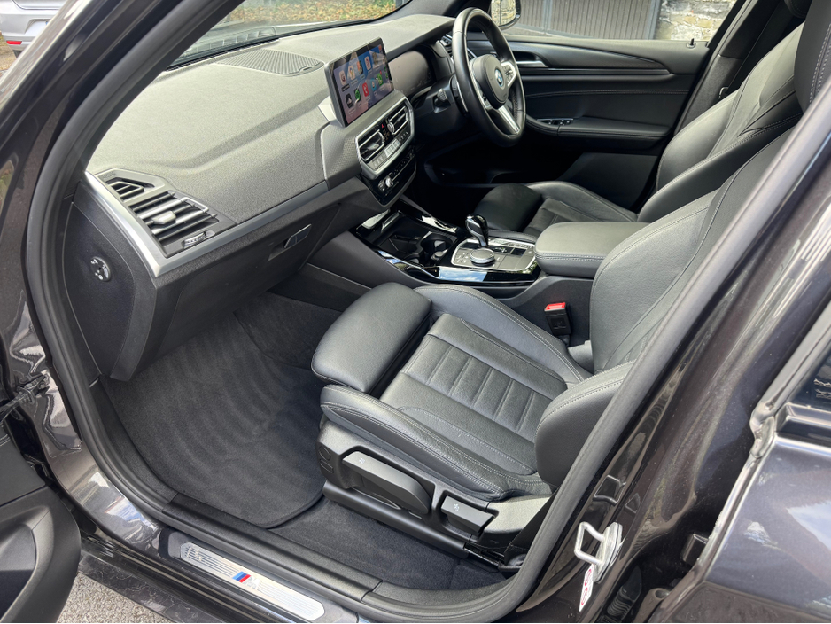 2022 BMW X3 2.0L Petrol Plug-in Hybrid For Sale Images