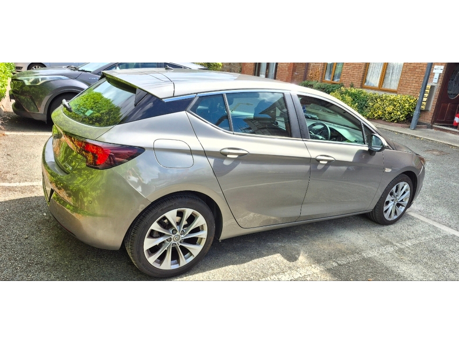 Opel Astra SC 1.0T 105PS 5DR AUTO — thumbnail 2
