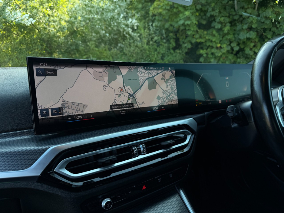 BMW 3 Series 330E M SPORT M PERFORMANCE *1 YEAR WARRANTY* — thumbnail 13