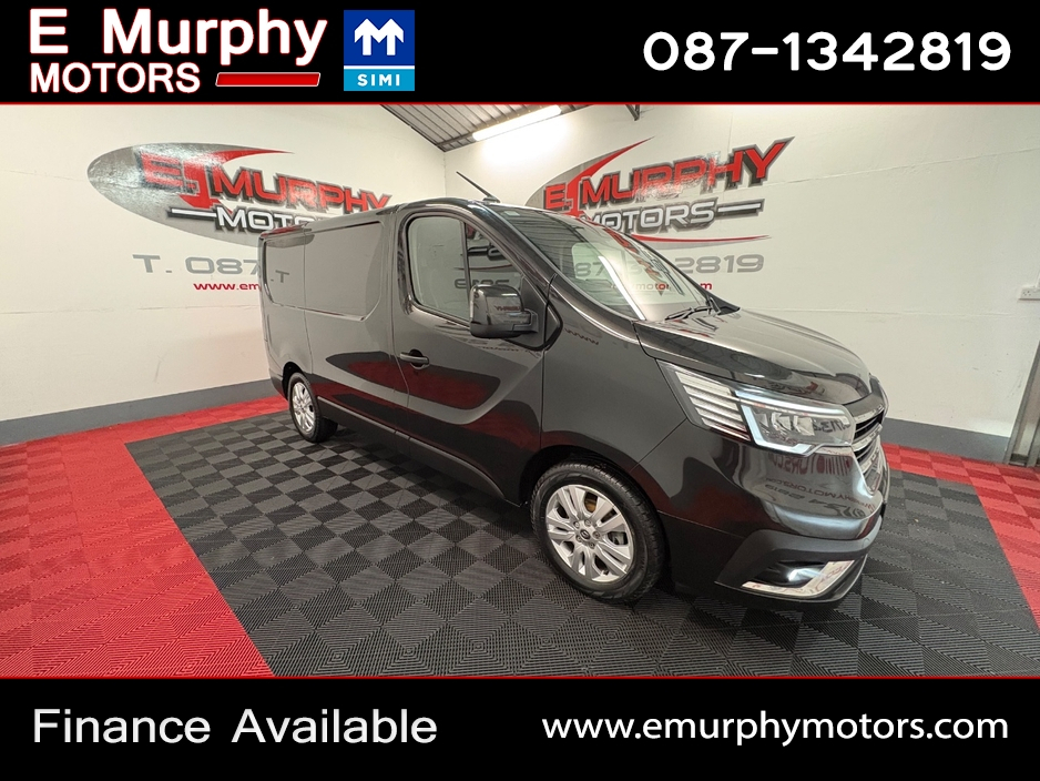 2023 Renault Trafic 2L Diesel For Sale Images