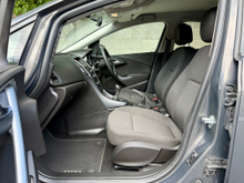 2014 Opel Astra 1.7L Diesel For Sale Images