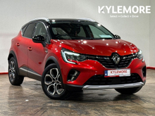 Renault Captur 1.4 AUTOMATIC - RED/BLACK TWO TONE - FACTORY ALLOYS - CRUISE CONTOL - REAR CAMERA - MULTI FUNCTION STEERING WHEEL