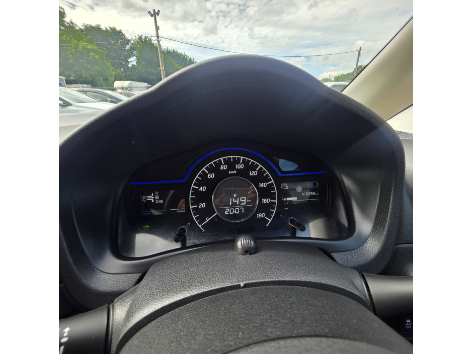 Nissan Note 1.2 5dr. SV 15 Inch Alloys — thumbnail 27