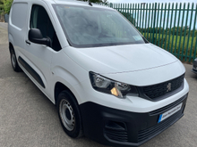 2022 Peugeot Partner 1.5L Diesel For Sale Images