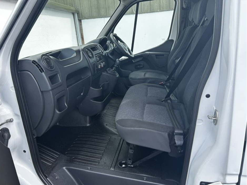 2019 Opel Movano 2.3L Diesel For Sale Images