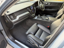 2023 Volvo XC60 2L Petrol Plug-in Hybrid For Sale Images