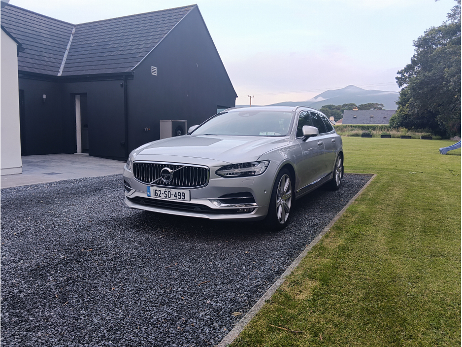 2016 Volvo V90