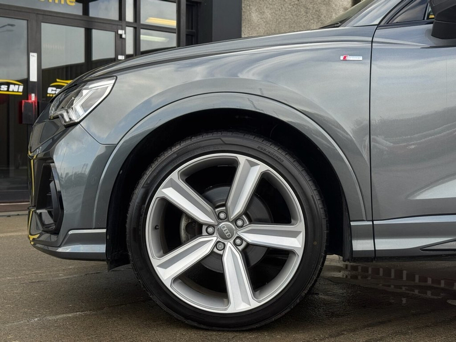 2022 Audi Q3 2L Diesel For Sale Images