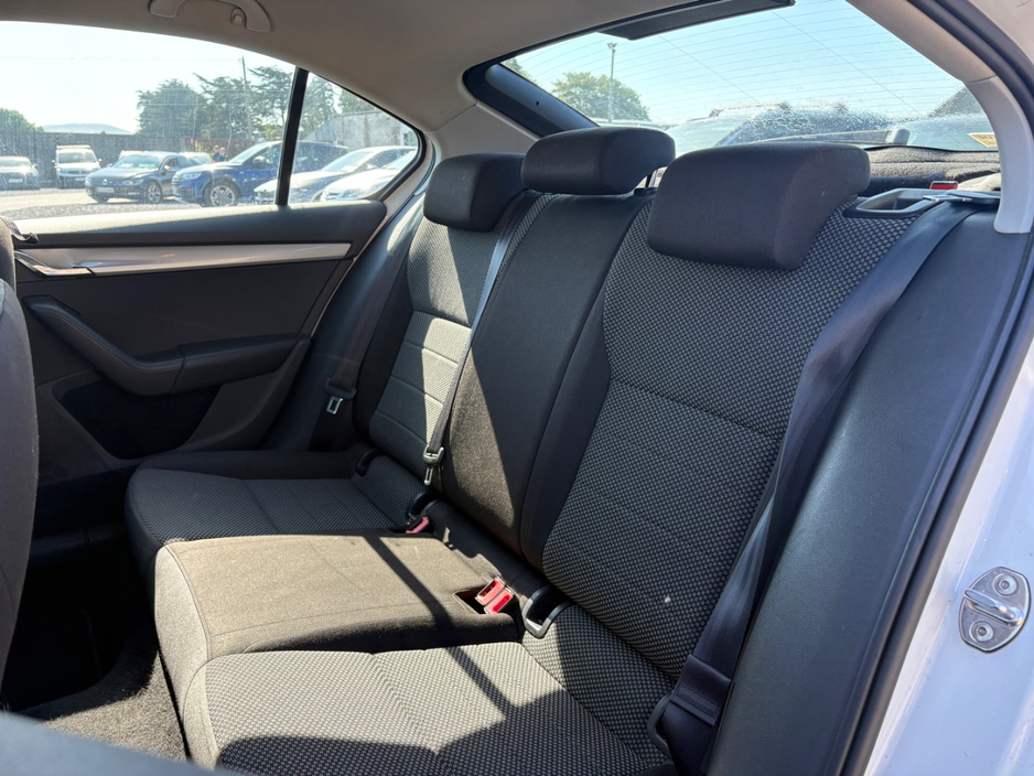 2015 Skoda Octavia 1.6L Diesel For Sale Images