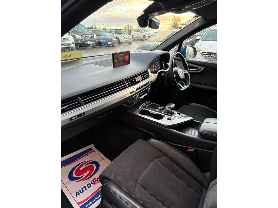2017 Audi Q7 3L Diesel For Sale Images