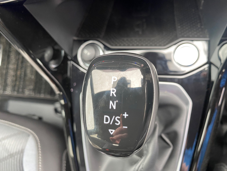 2024 Volkswagen T-Roc 2L Diesel For Sale Images