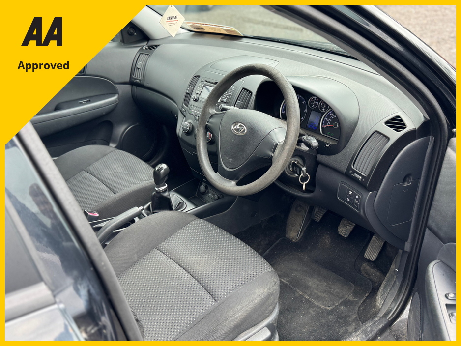 2011 Hyundai i30 1.6L Diesel For Sale Images
