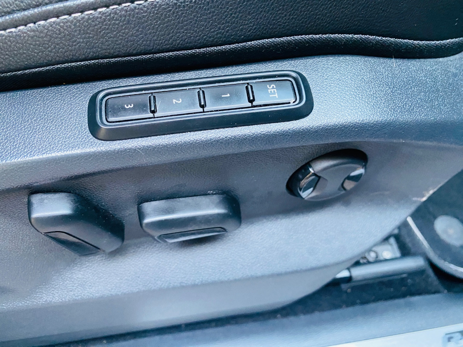 2020 Volkswagen Tiguan 2L Diesel For Sale Images