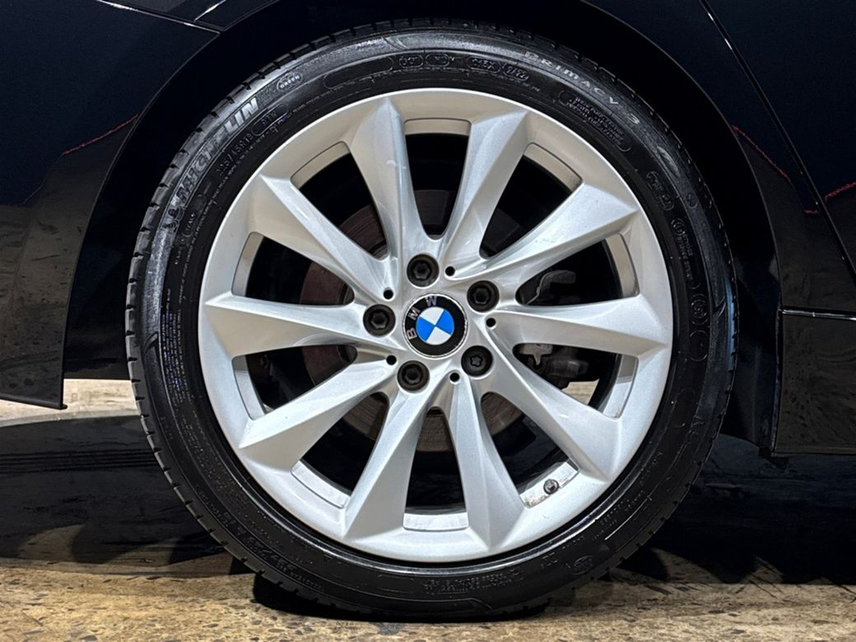 BMW 3 Series 330E 2.0 HYBRID AUTOMATIC - LUXURY - FULL BEIGE LEATHER - UPGRADED ALLOYS - ADAPTIVE CRUISE CONTROL - LED HEADLIGHTS - REAR CAMERA — thumbnail 12