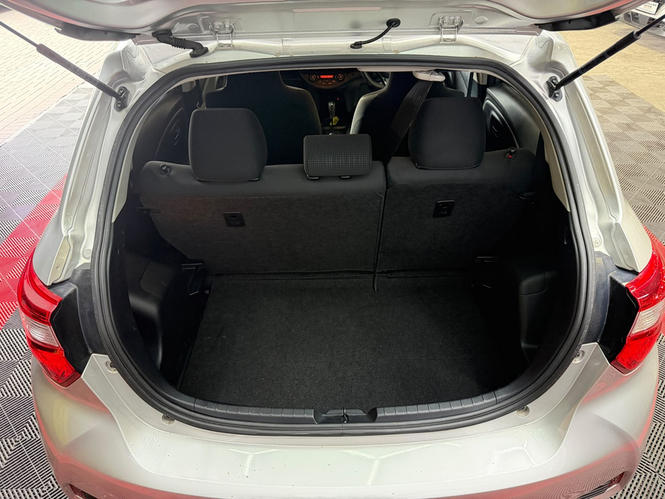 BMW 1 Series AUTO — thumbnail 32