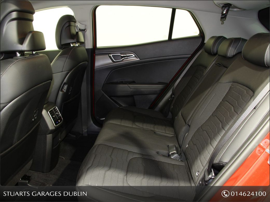 Kia Sportage K3 PLUG IN HYBRID 5DR Auto — thumbnail 5