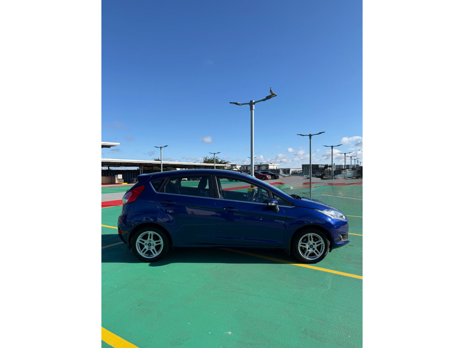 Ford Fiesta 1.25 60PS Titanium — thumbnail 8