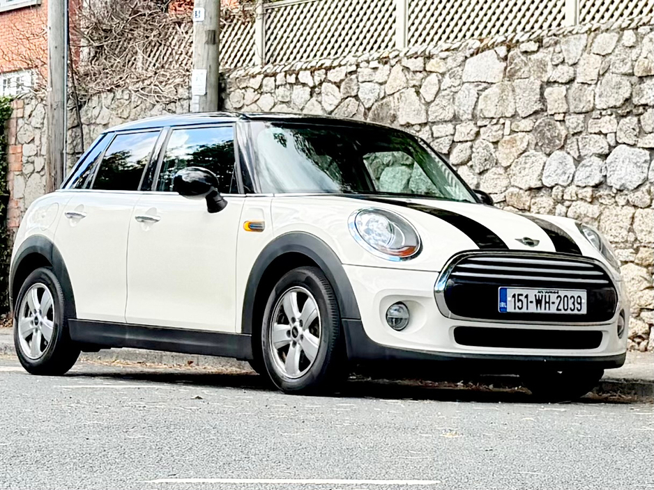 MINI Hatch 1.5 D 5DR!!COOPER!! ONLY 55K MILES!! — thumbnail 2