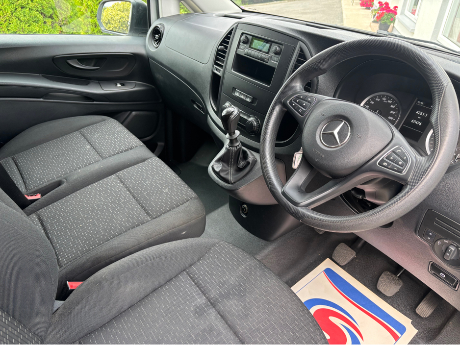 2022 Mercedes-Benz Vito 2.0L Diesel For Sale Images