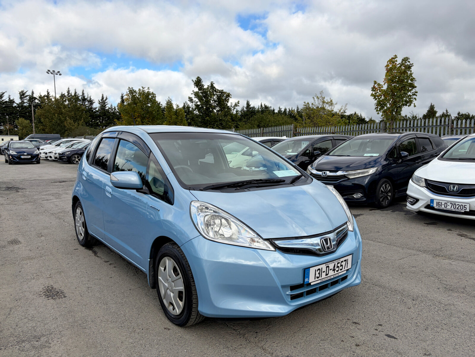 2013 Honda Fit 1.3L Petrol Hybrid For Sale Images