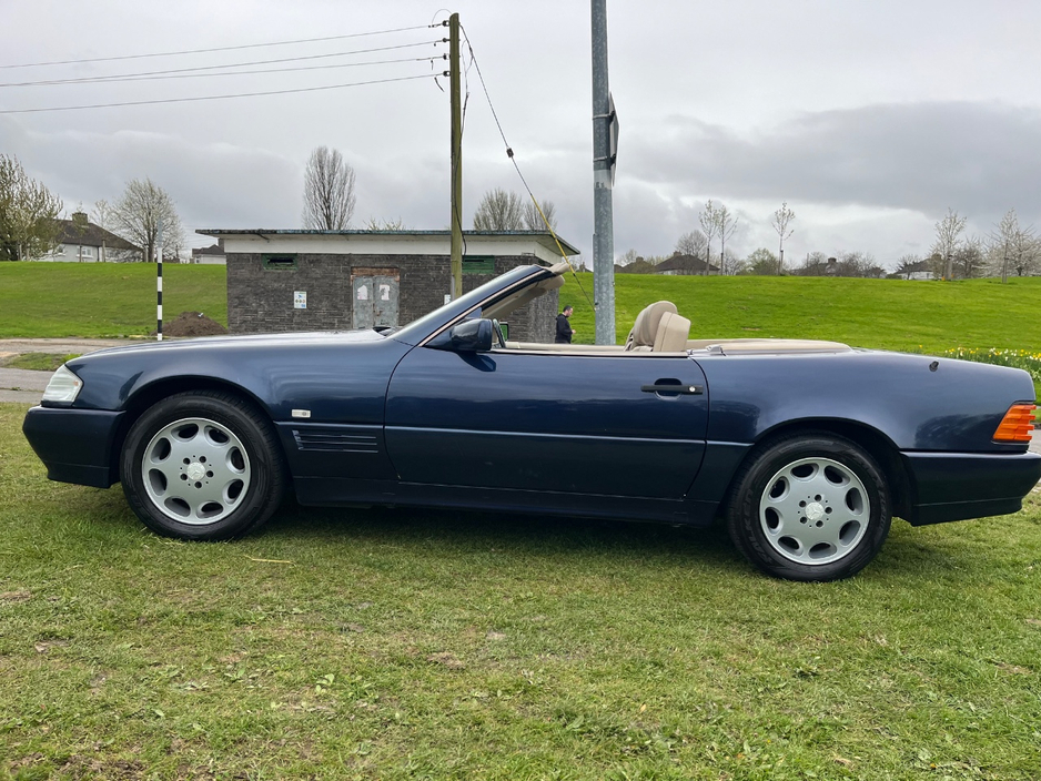 1995 Mercedes-Benz SL Class 2.8L Petrol For Sale Images