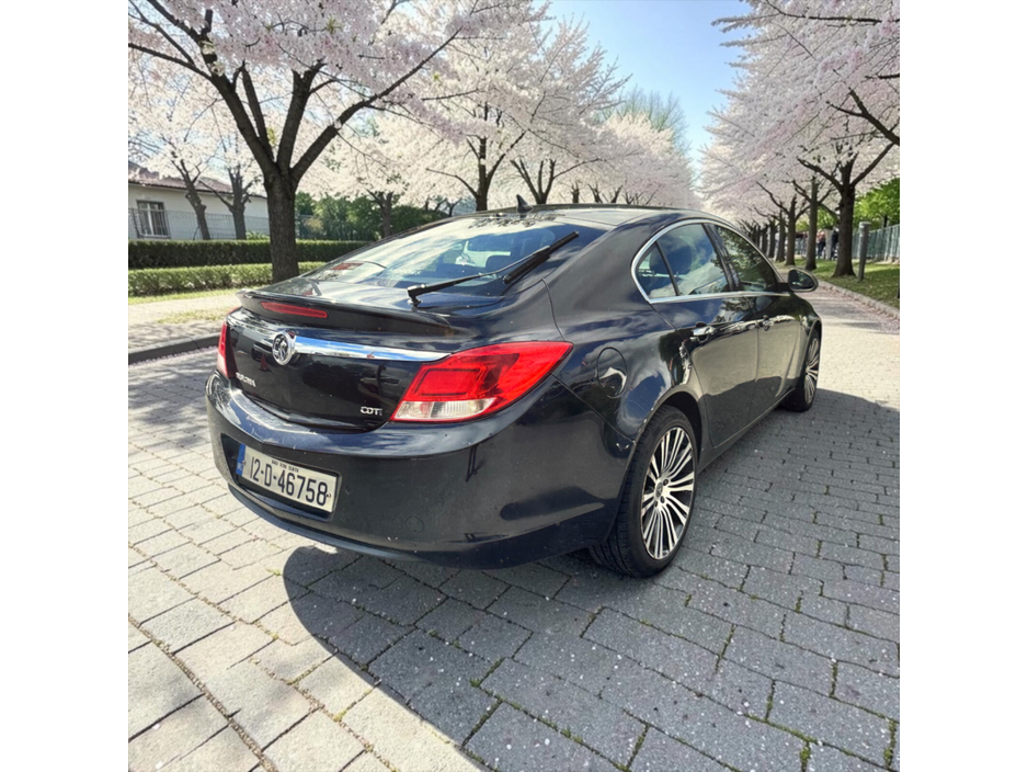 2012 Vauxhall Insignia 2L Diesel For Sale Images