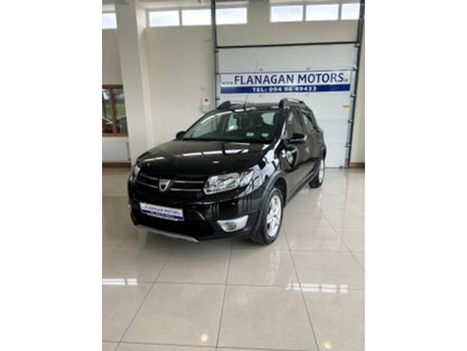 2015 Dacia Sandero Stepway 1.5L Diesel For Sale Images