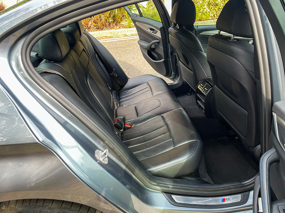 BMW 5 Series 530E G30 M SPORT 4DR AUTO — thumbnail 14
