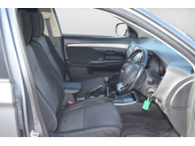 2017 Mitsubishi Outlander 2.3L Diesel For Sale Images