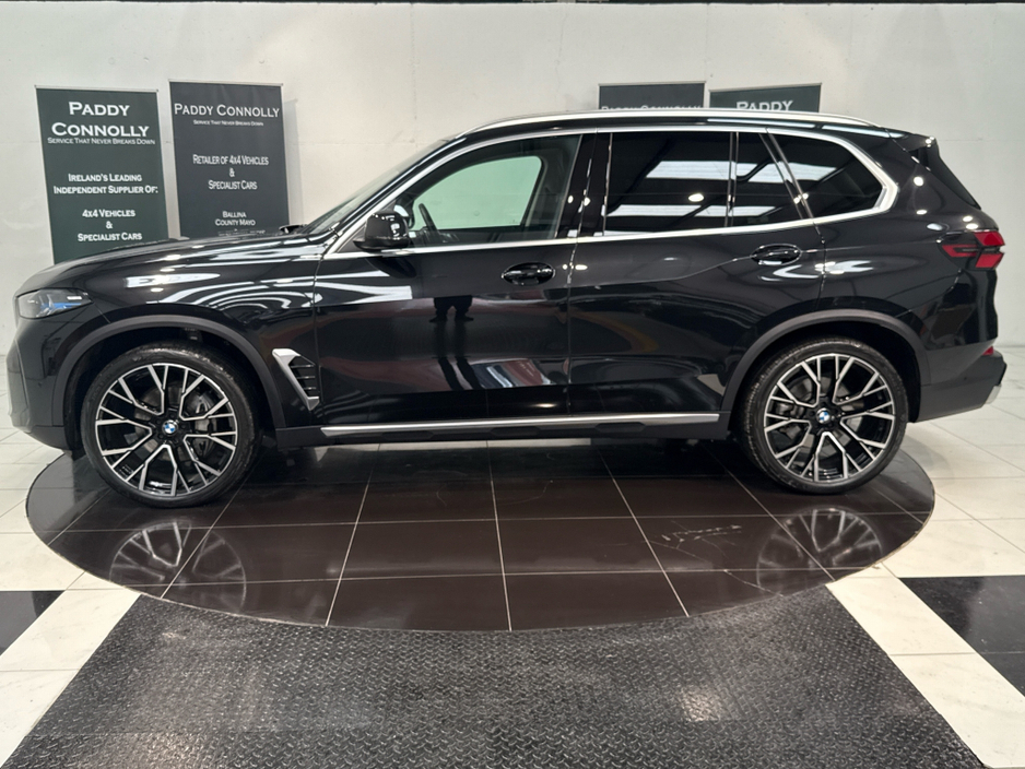 2025 BMW X5 3L Diesel For Sale Images