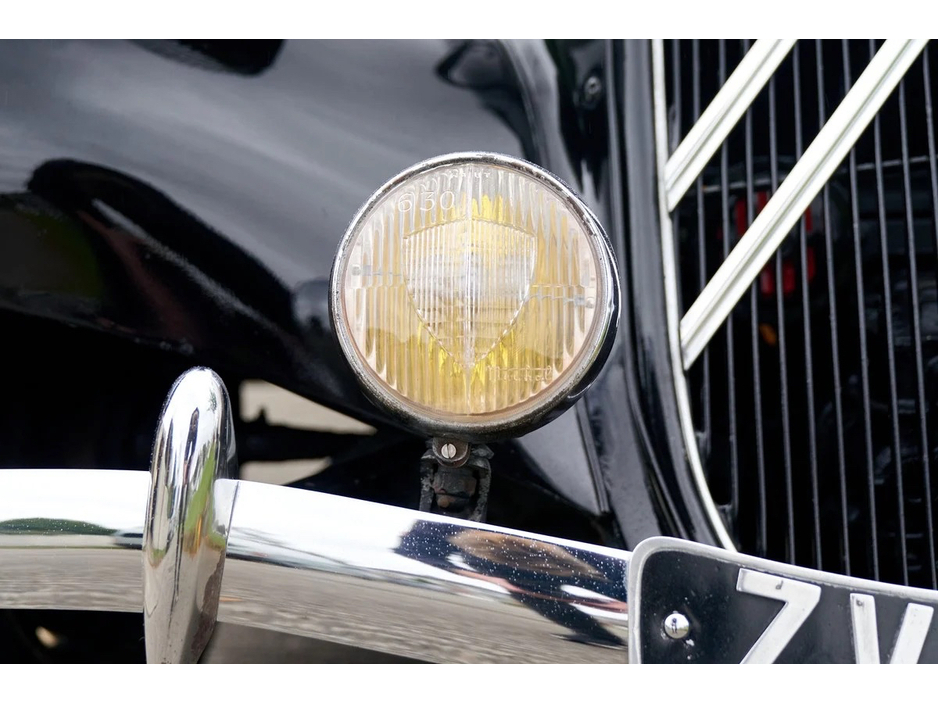 1950 Citroen Traction Avant 2L Petrol For Sale Images