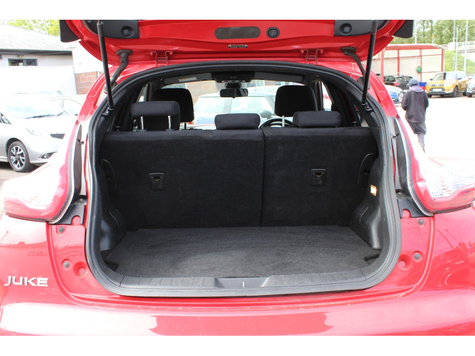 Nissan Juke 1.2 DIG-T N-CONNECTA 5DR 115PS — thumbnail 4