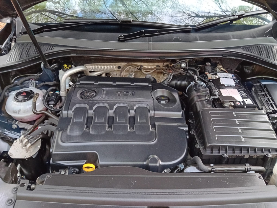 2018 Volkswagen Tiguan 2L Diesel For Sale Images