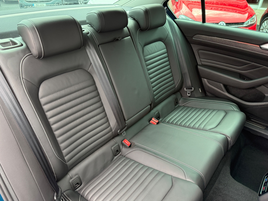 2021 Volkswagen Passat 2L Diesel For Sale Images