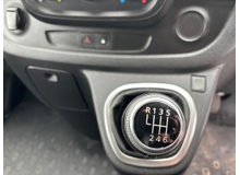 2021 Nissan NV300 2.0L Diesel For Sale Images