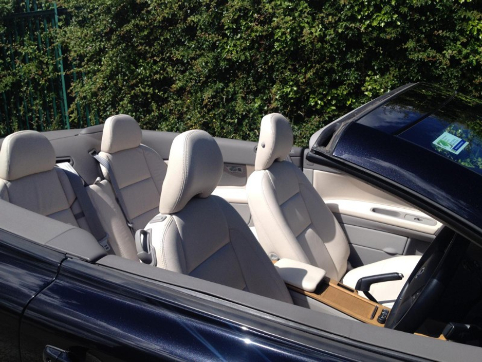 Volvo C70 2.4I SE GEARTRONIC A — thumbnail 4