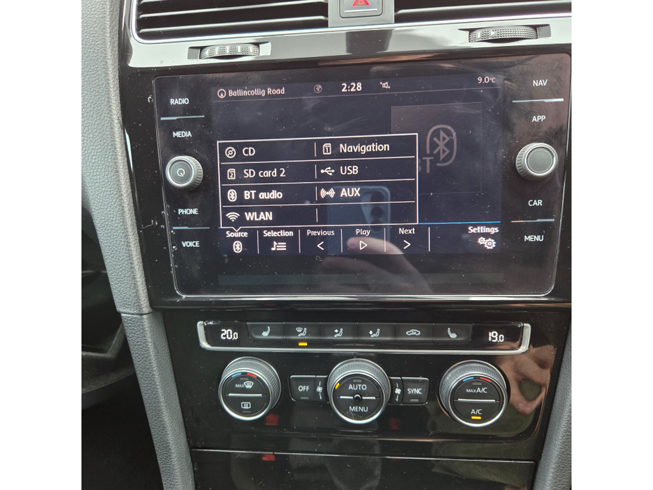 2018 Volkswagen Golf 1L Petrol For Sale Images