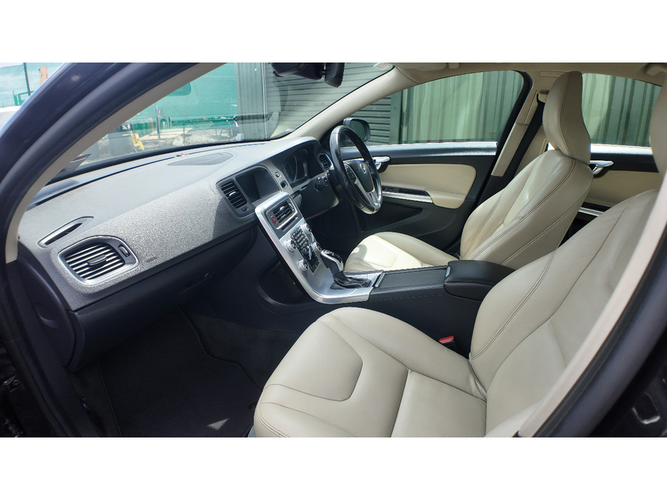 2017 Volvo S60 2L Diesel For Sale Images