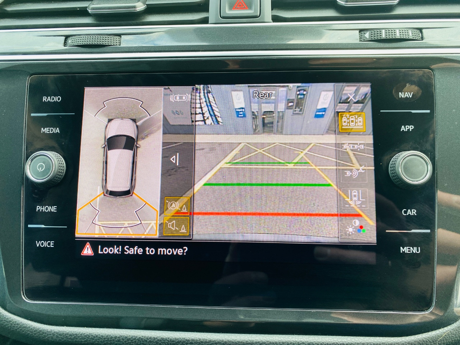 2024 Volkswagen Tiguan 1.4L Petrol Plug-in Hybrid For Sale Images