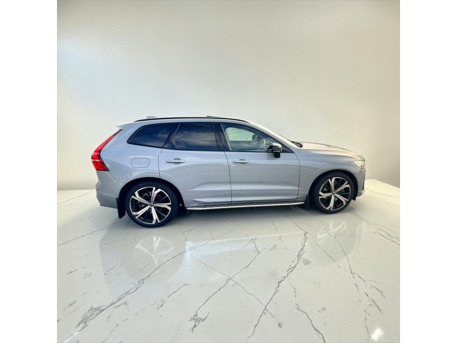 2023 Volvo XC60 2L Petrol Plug-in Hybrid For Sale Images