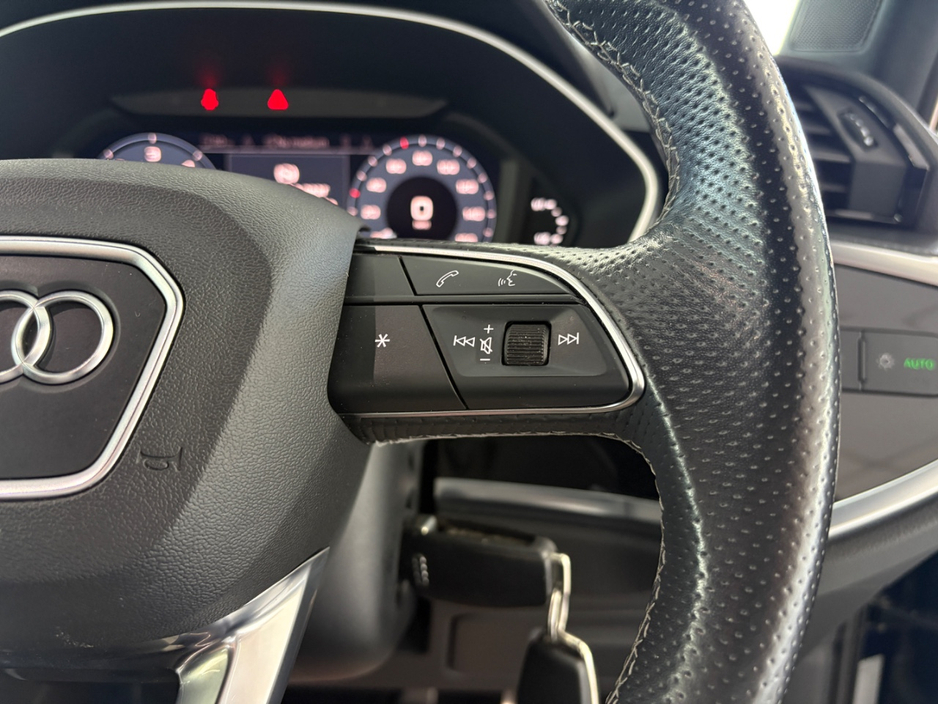 2021 Audi Q3 2L Diesel For Sale Images