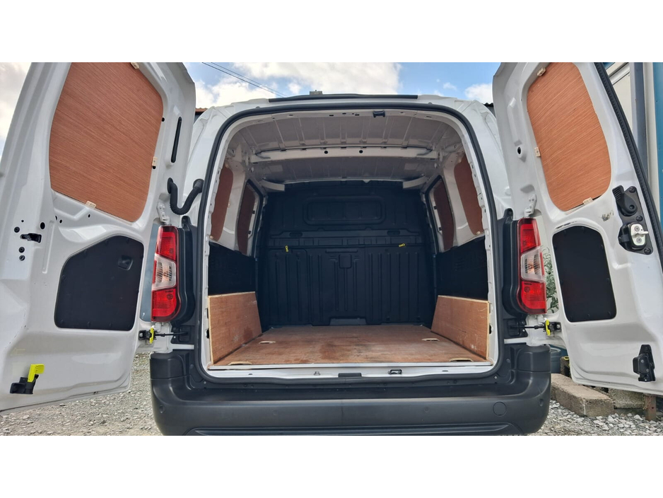 2023 Citroen Berlingo 1.5L Diesel For Sale Images
