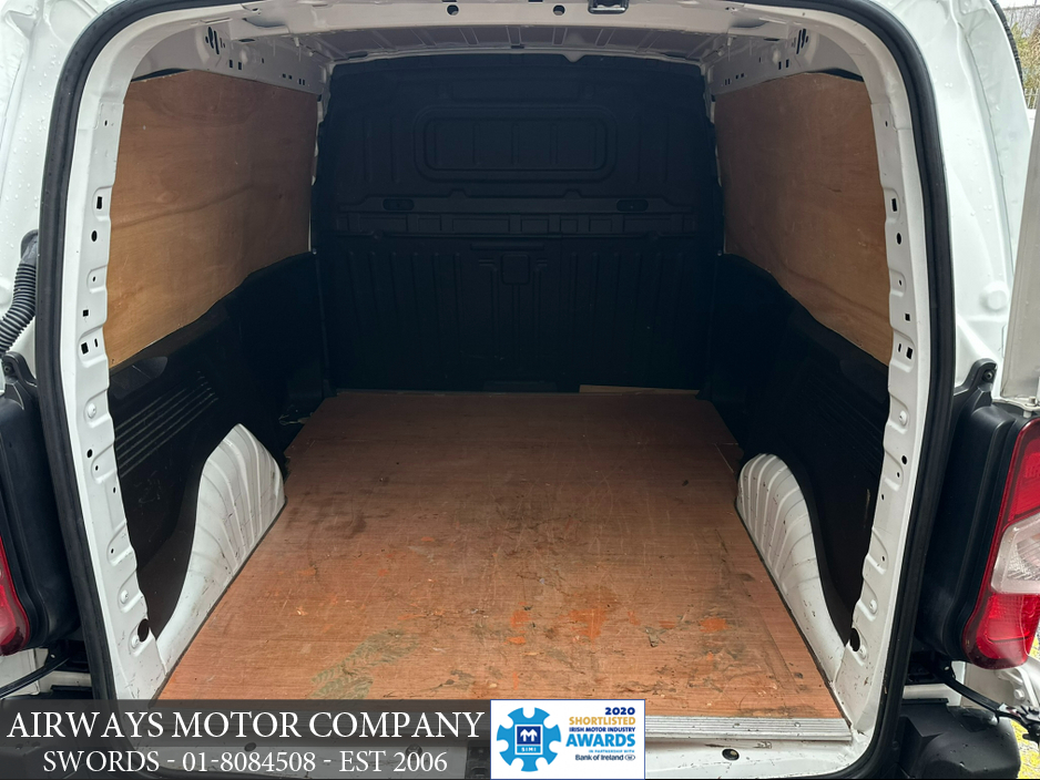 2022 Peugeot Partner 1.5L Diesel For Sale Images