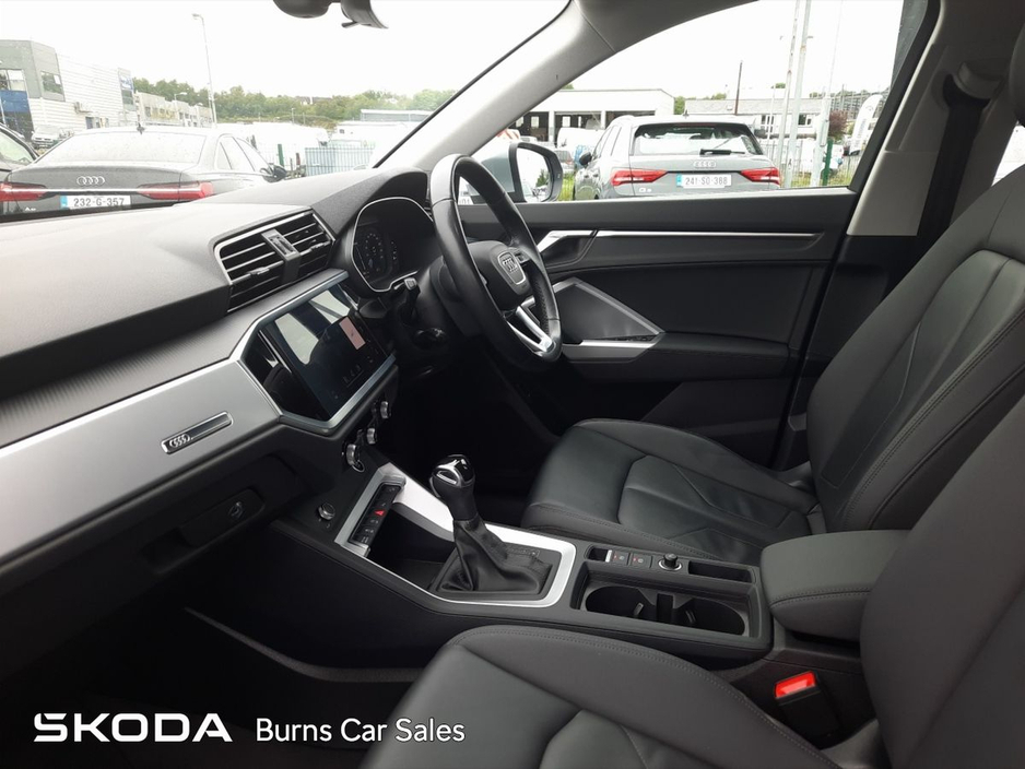 Audi Q3 35 TDI 150HP S Tronic SE — thumbnail 4