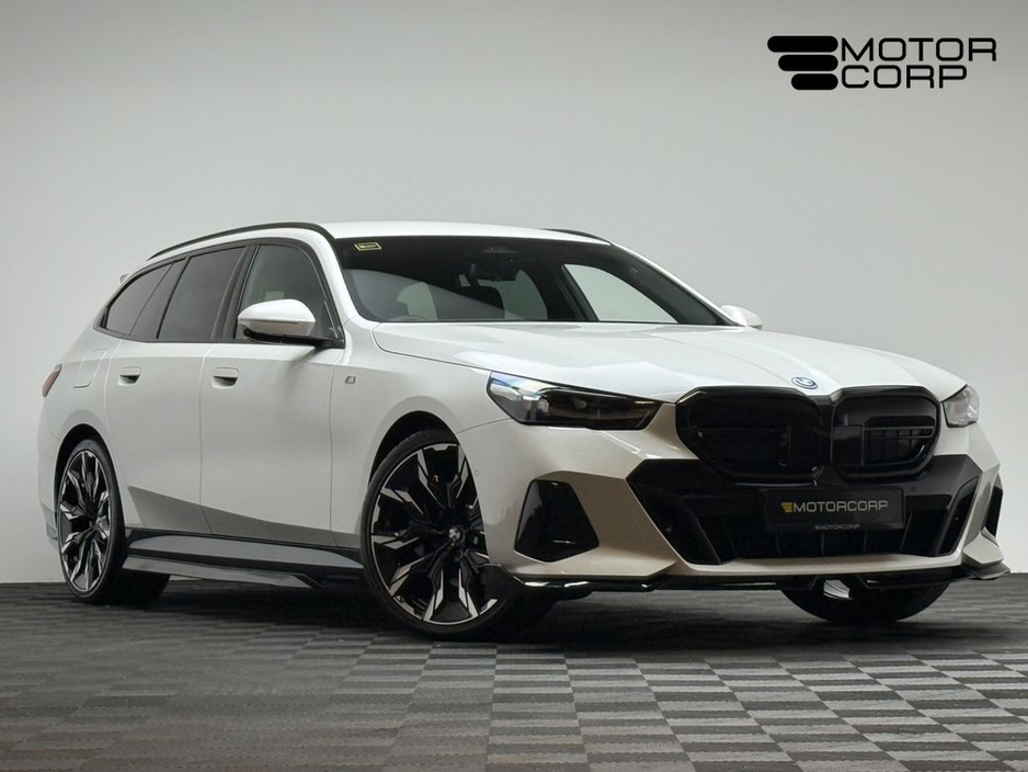 BMW 5 Series 530E M SPORT TOURING