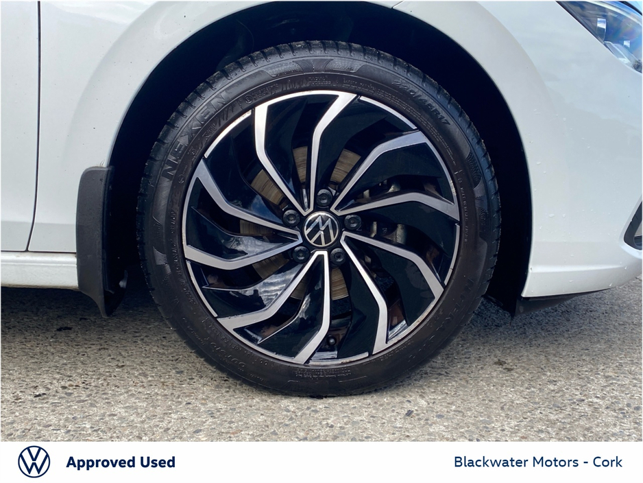 Volkswagen Golf 2.0TDI 115BHP STYLE — thumbnail 9