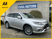 Mitsubishi Outlander G PREMIUM PACK 4WD...
