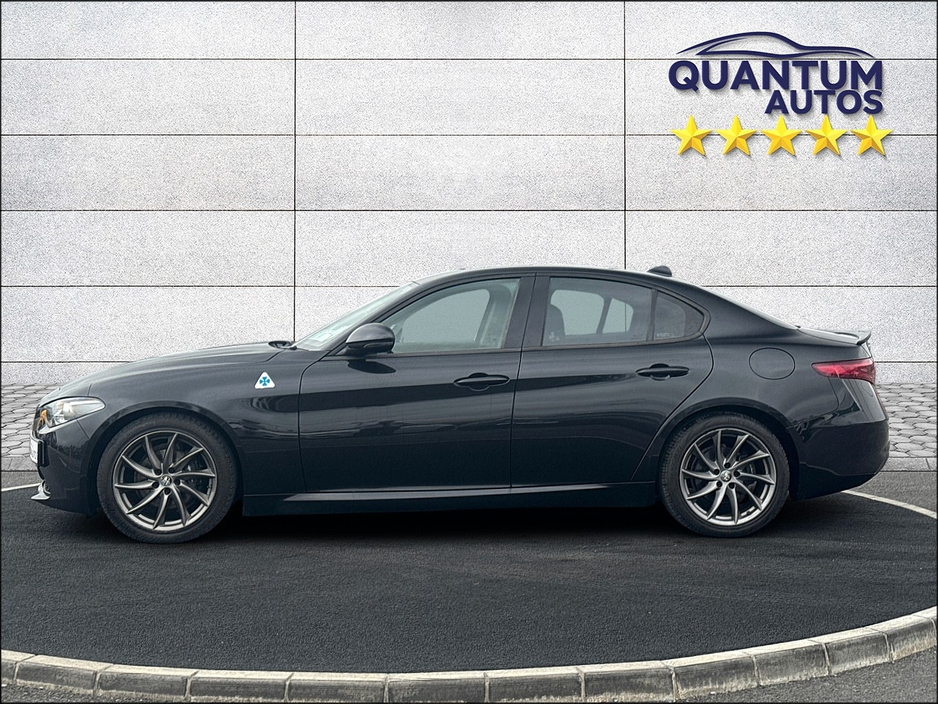 2017 Alfa Romeo Giulia 2.1L Diesel For Sale Images